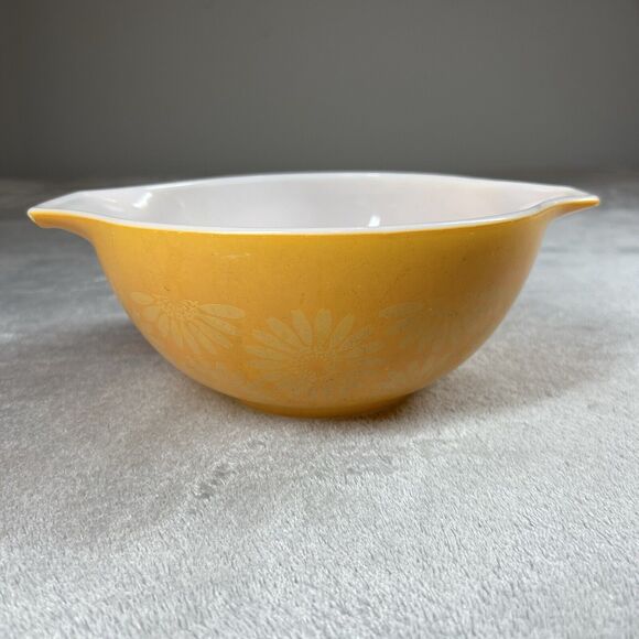 Vintage Pyrex Mixing Bowls Lot Of 3 American Gooseberry Sunflower - Picture 2 of 16